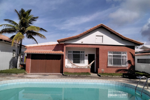 Vendo Casa de Praia em Maricá Ac. Carta de Crédito