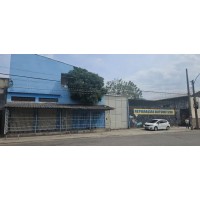 Alugo Galpão com Loja e Salas em Bangu